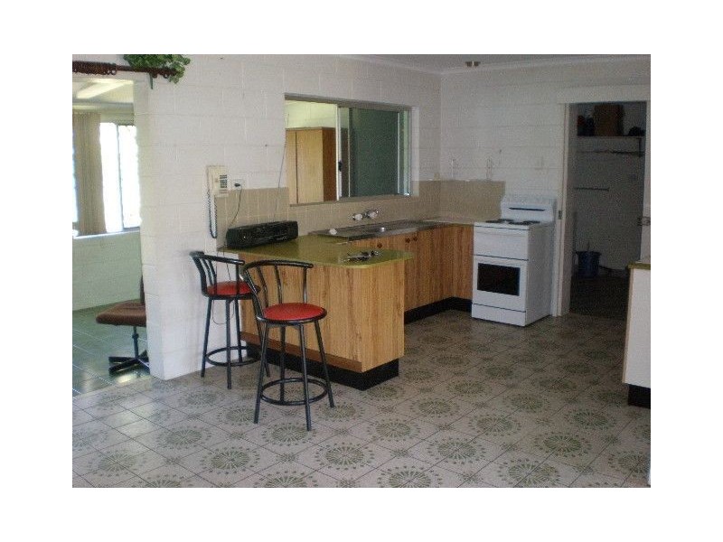 77 Boden Street, Edge Hill QLD 4870