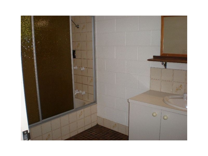 77 Boden Street, Edge Hill QLD 4870