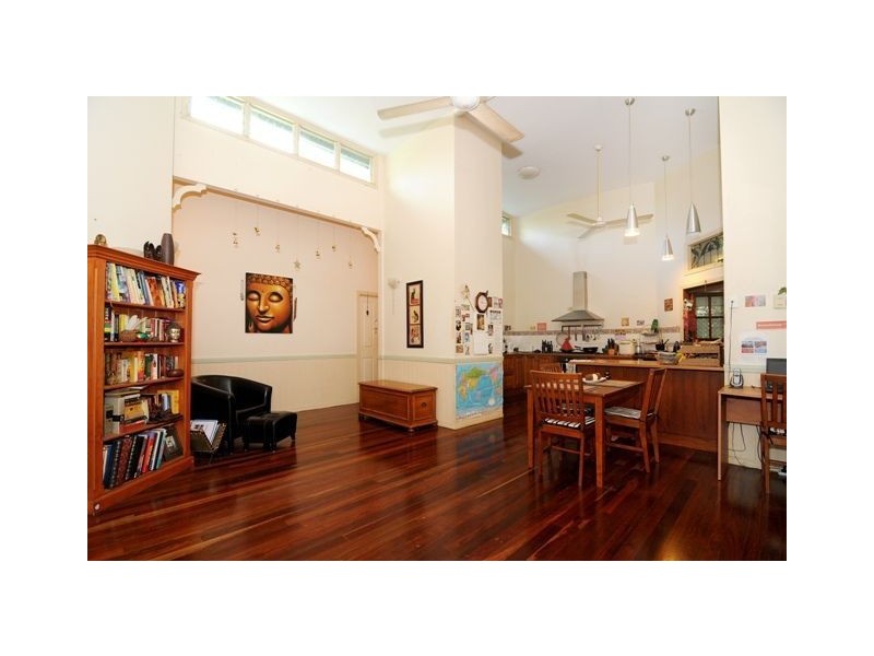 2 Raintree Place, Edge Hill QLD 4870