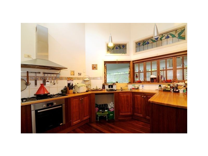 2 Raintree Place, Edge Hill QLD 4870