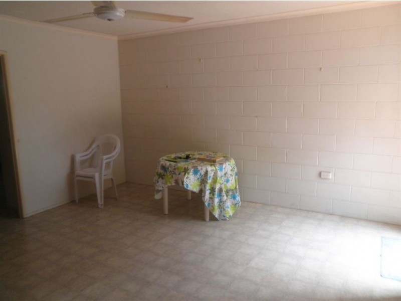 4/326 McLeod Street, Cairns North QLD 4870