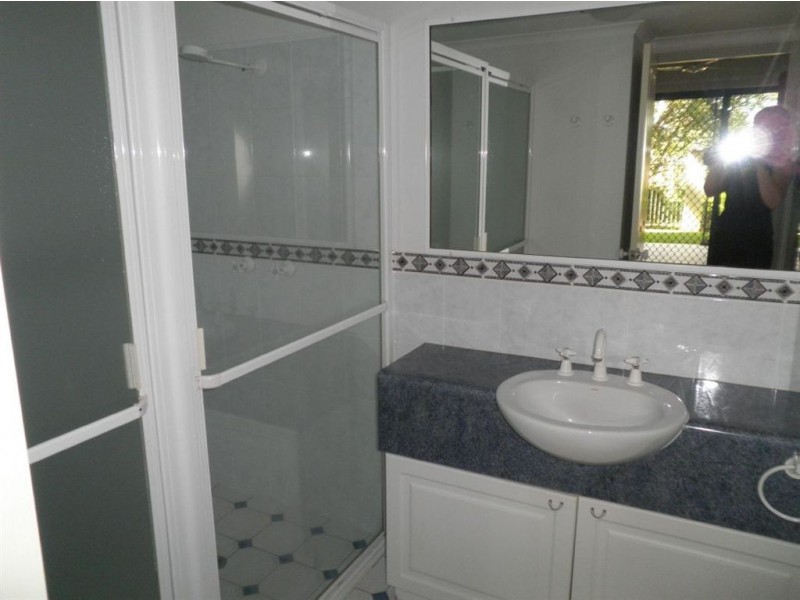 101/72 Kowinka Street, White Rock QLD 4868