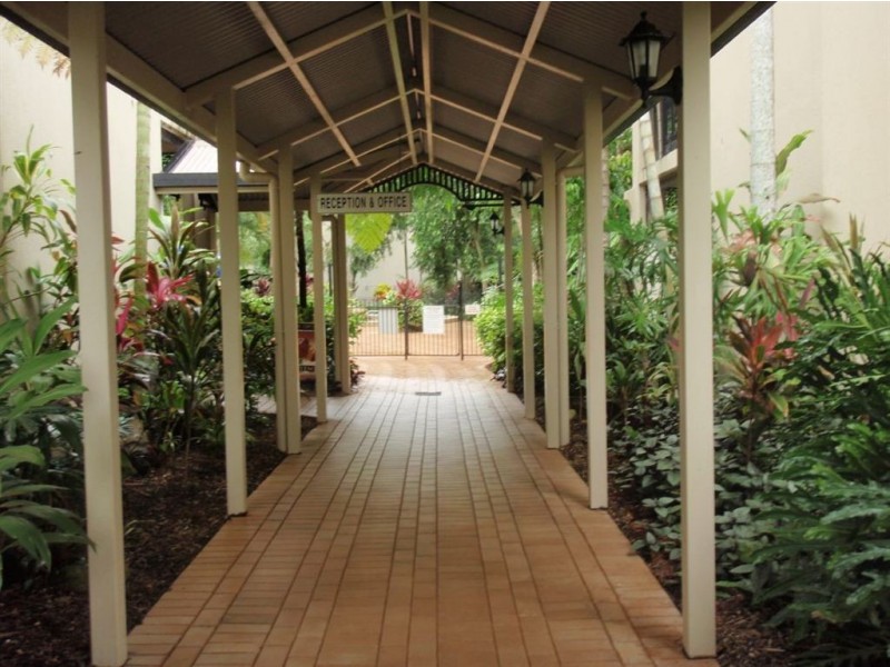 101/72 Kowinka Street, White Rock QLD 4868