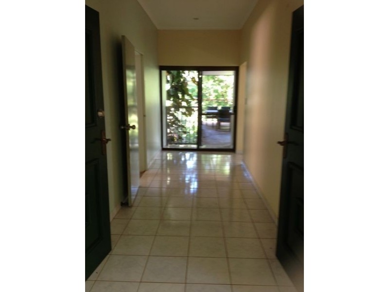 2-3 Woodlands Avenue, Edge Hill QLD 4870