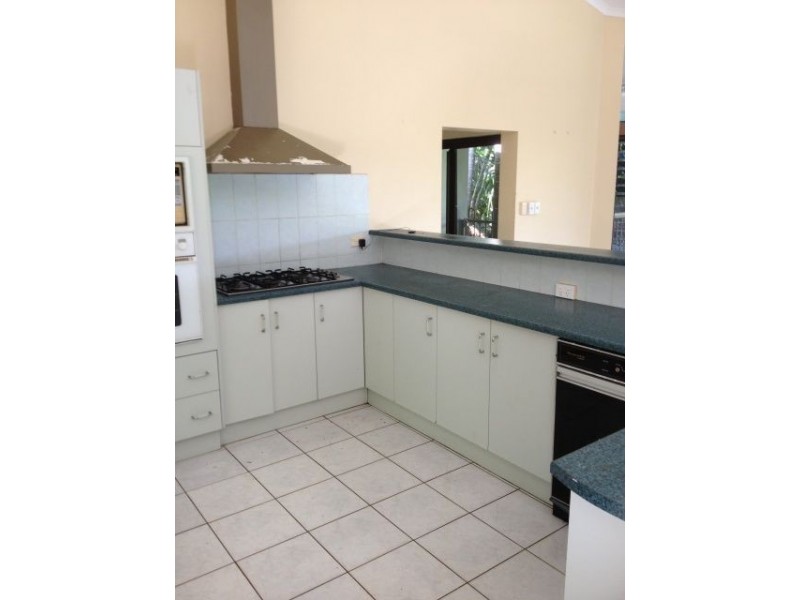 2-3 Woodlands Avenue, Edge Hill QLD 4870