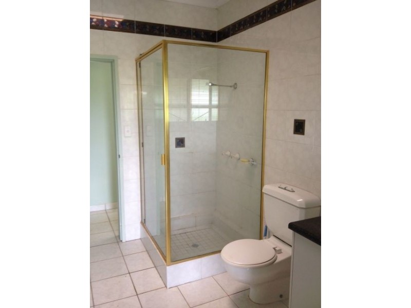 2-3 Woodlands Avenue, Edge Hill QLD 4870