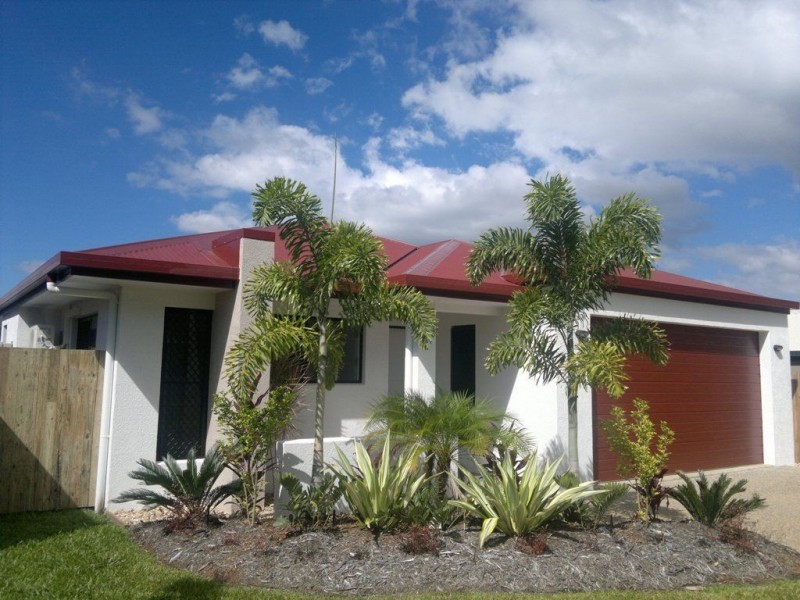 46 Cityview Crescent, Mooroobool QLD 4870