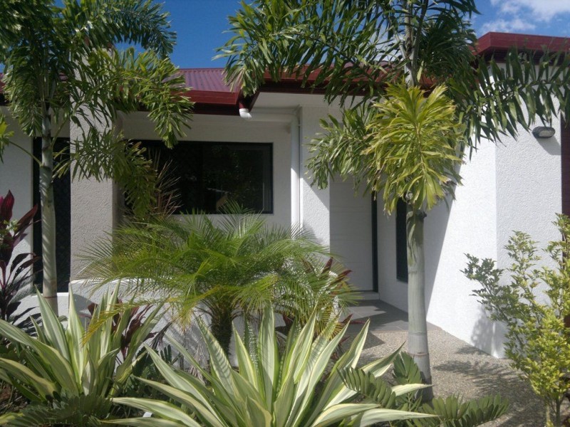 46 Cityview Crescent, Mooroobool QLD 4870