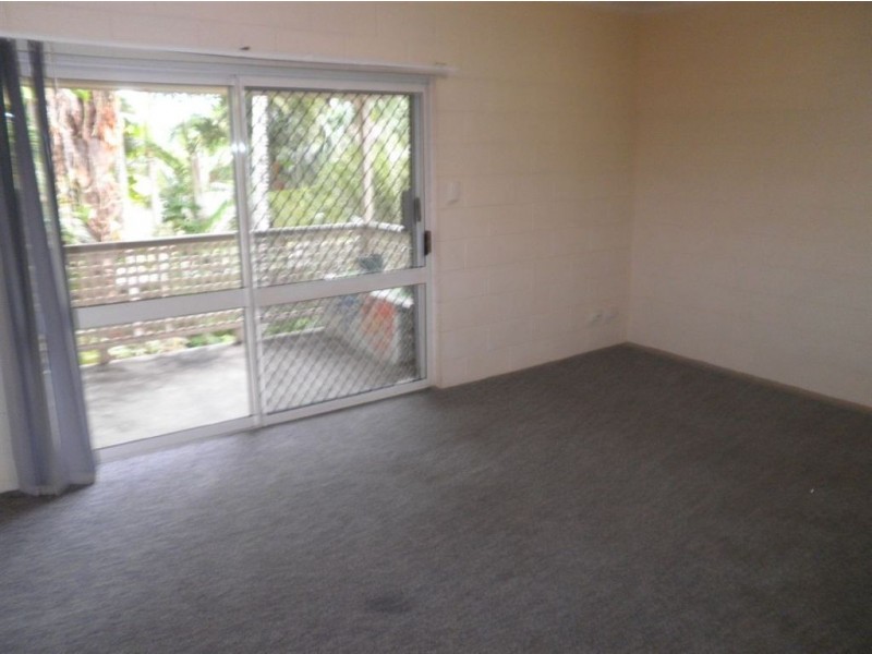 36/7-9 Charlotte, Woree QLD 4868