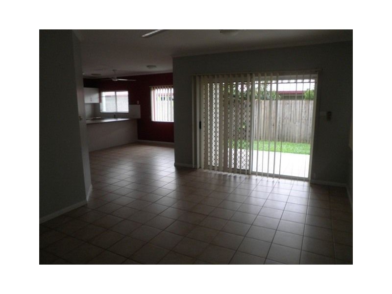 81 Benjamina, Mount Sheridan QLD 4868