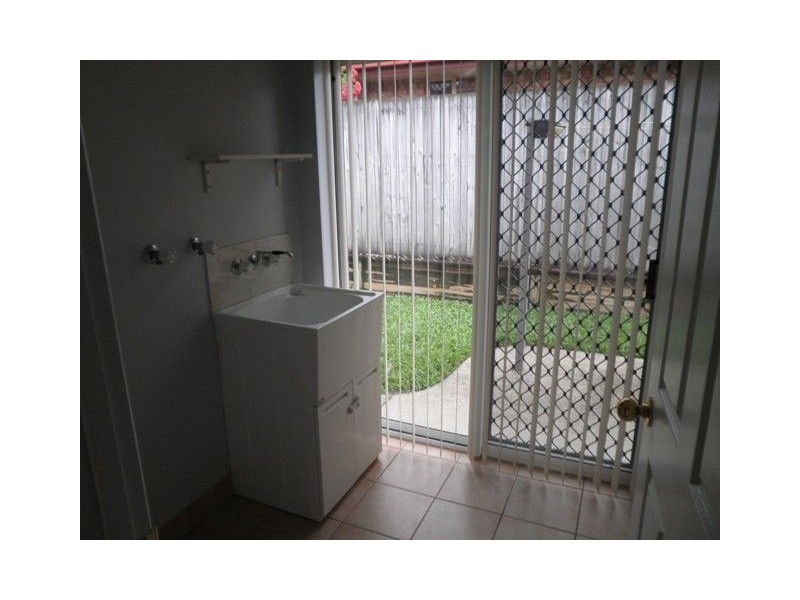 81 Benjamina, Mount Sheridan QLD 4868