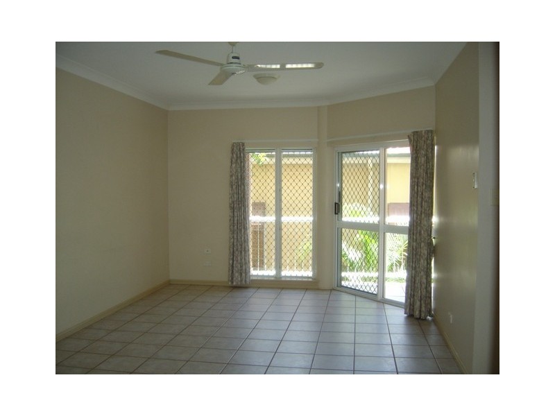 14/85 Martyn Street, Cairns QLD 4870