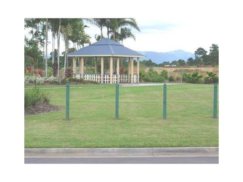 25 Madigans Drive, Mount Sheridan QLD 4868