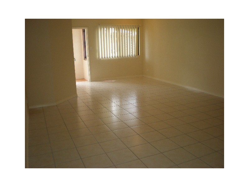 1/183 Martyn Street, Cairns North QLD 4870