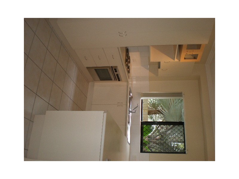 1/183 Martyn Street, Cairns North QLD 4870