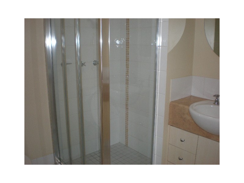 1/183 Martyn Street, Cairns North QLD 4870