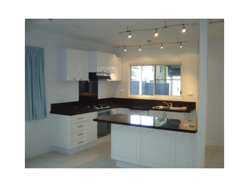 2 Warrego Street, Cairns QLD 4870