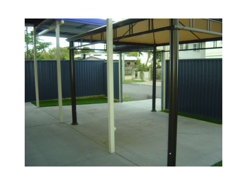 2 Warrego Street, Cairns QLD 4870