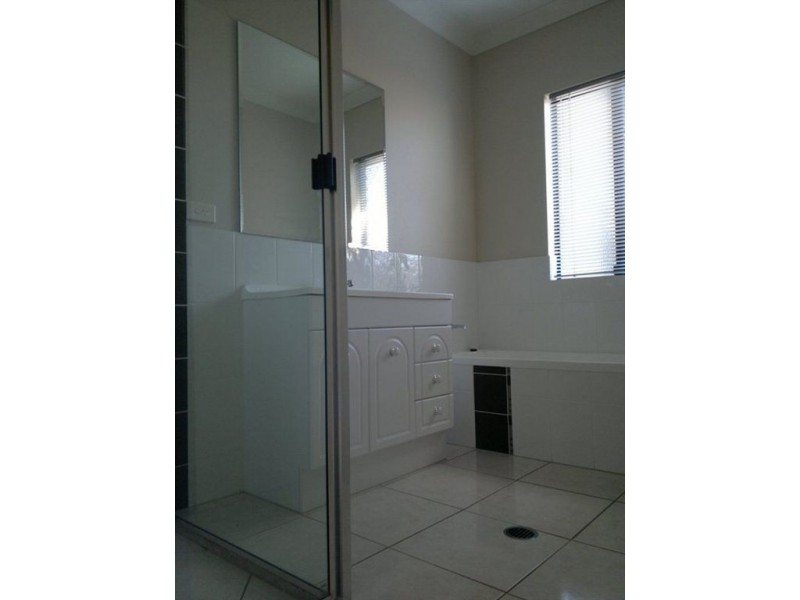 8 Madigans Drive, Mount Sheridan QLD 4868