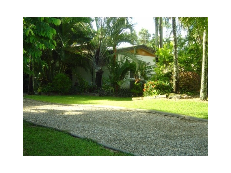 14 Nimba Close, Smithfield QLD 4878