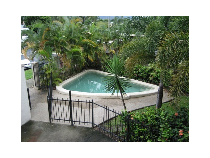3/163 Martyn Street, Cairns QLD 4870