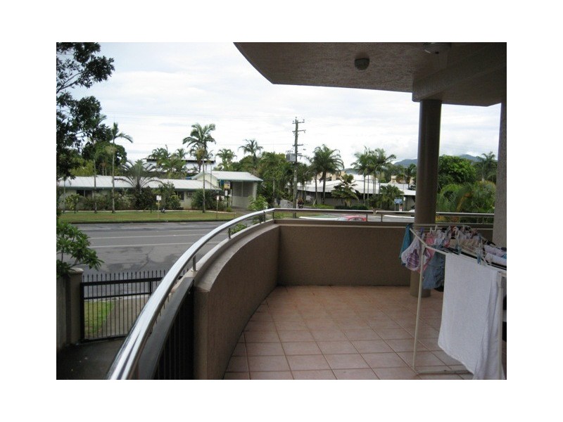 3/163 Martyn Street, Cairns QLD 4870