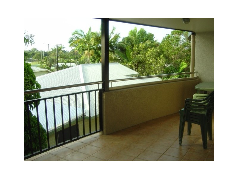 9/163 Martyn Street, Cairns QLD 4870