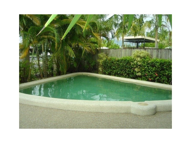 9/163 Martyn Street, Cairns QLD 4870