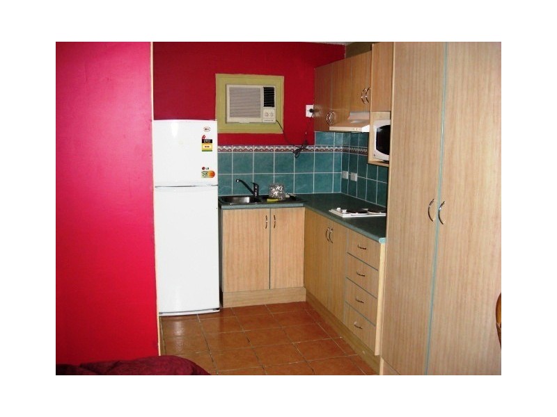 290/1-21 Anderson Road, Woree QLD 4868