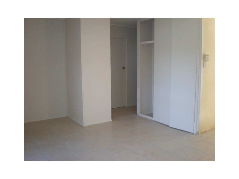 3/7 Sandown Close, Woree QLD 4868