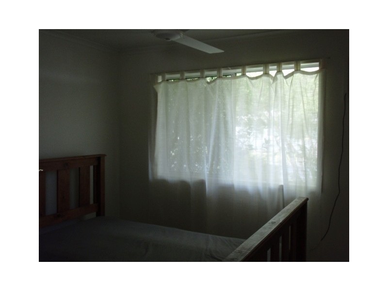 15 Avocado Street, Manoora QLD 4870