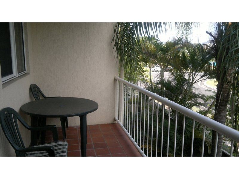 2/165 McLeod Street, Cairns QLD 4870
