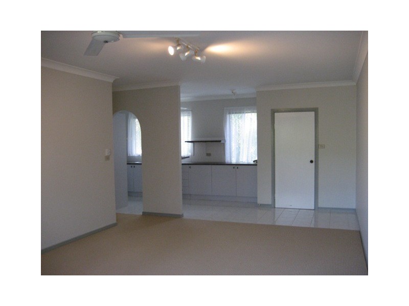 8/19 Springfield Crescent, Cairns QLD 4870