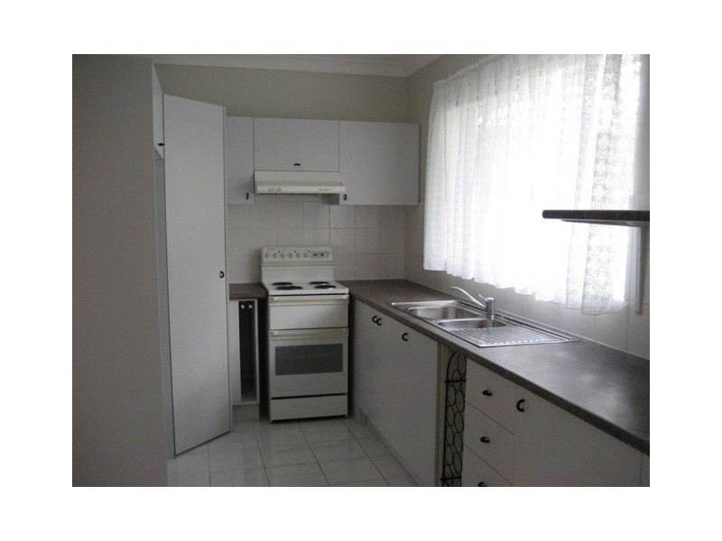 8/19 Springfield Crescent, Cairns QLD 4870