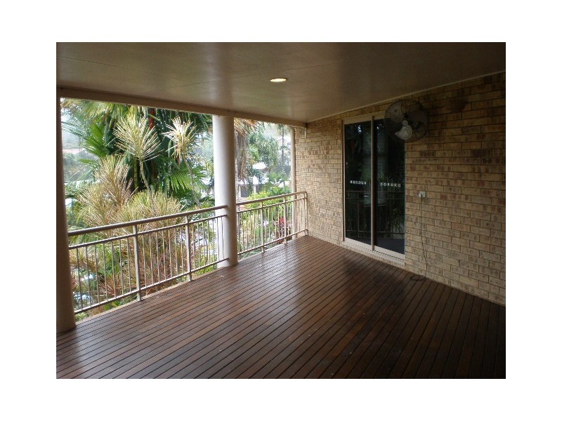 5 Wren Court, Bayview Heights QLD 4868
