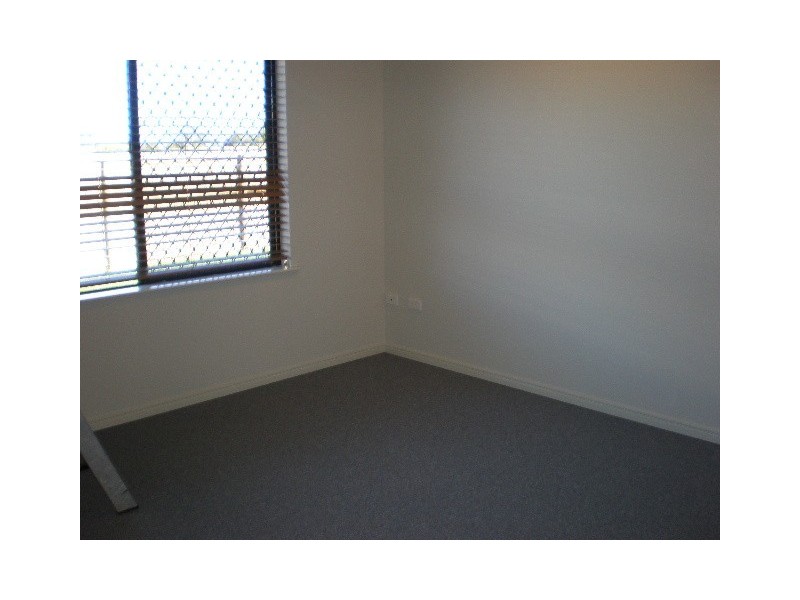 28 Timberlea Drive East, Bentley Park QLD 4869