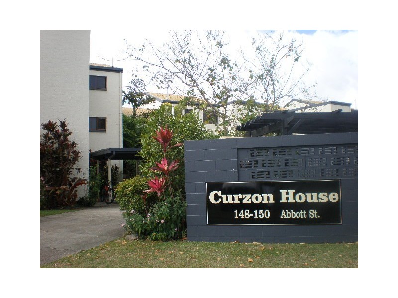 8/161 The Esplanade, Cairns QLD 4870