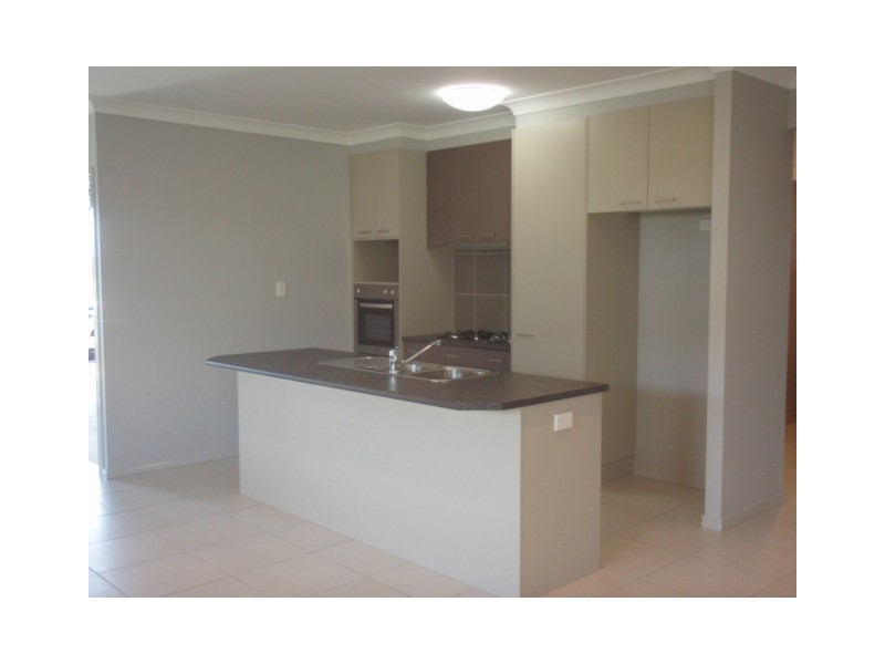 35 McEachan Street, Bentley Park QLD 4869