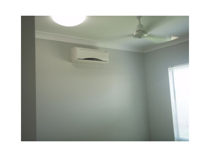 35 McEachan Street, Bentley Park QLD 4869