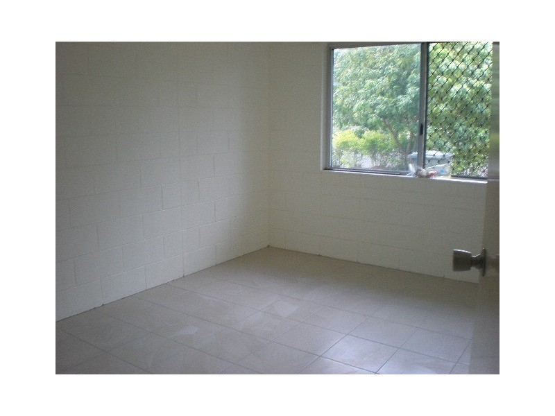 77 Boden Street, Edge Hill QLD 4870