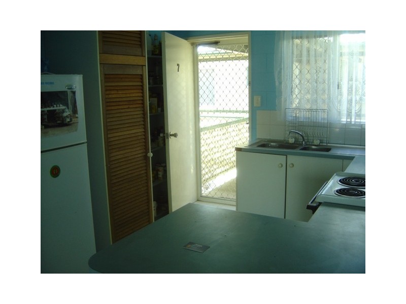 7/7 Charlotte Close, Woree QLD 4868