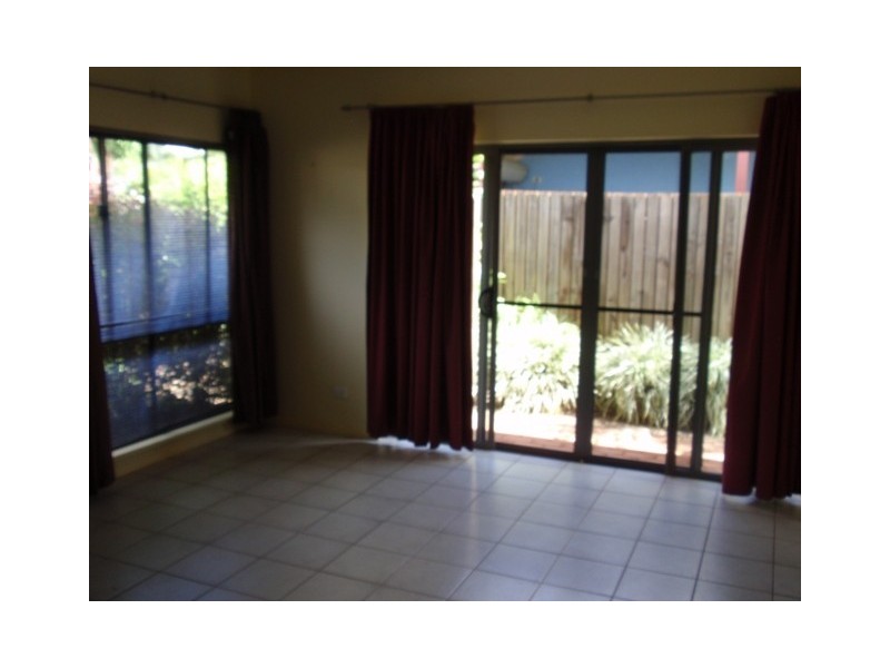 4 Melville Close, Mount Sheridan QLD 4868