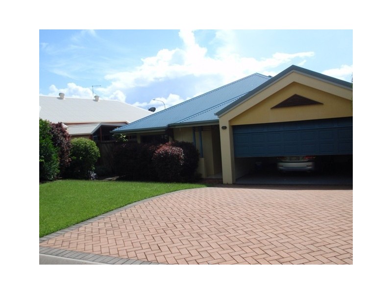4 Melville Close, Mount Sheridan QLD 4868