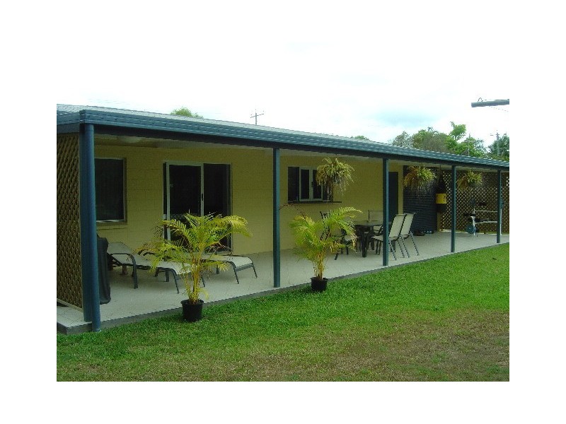 13 Turner Street, Whitfield QLD 4870