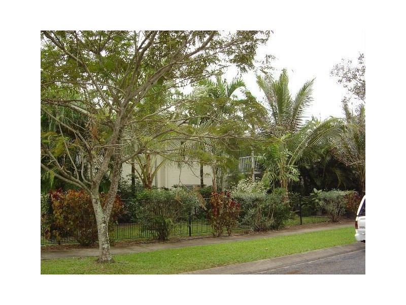 16/24-26 Springfield Crescent, Whitfield QLD 4870