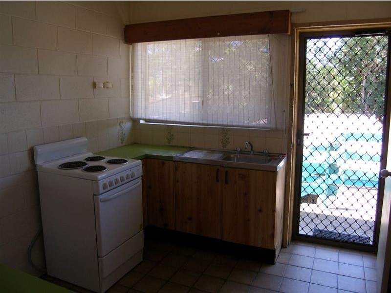 10/20 Palm, Holloways Beach QLD 4878