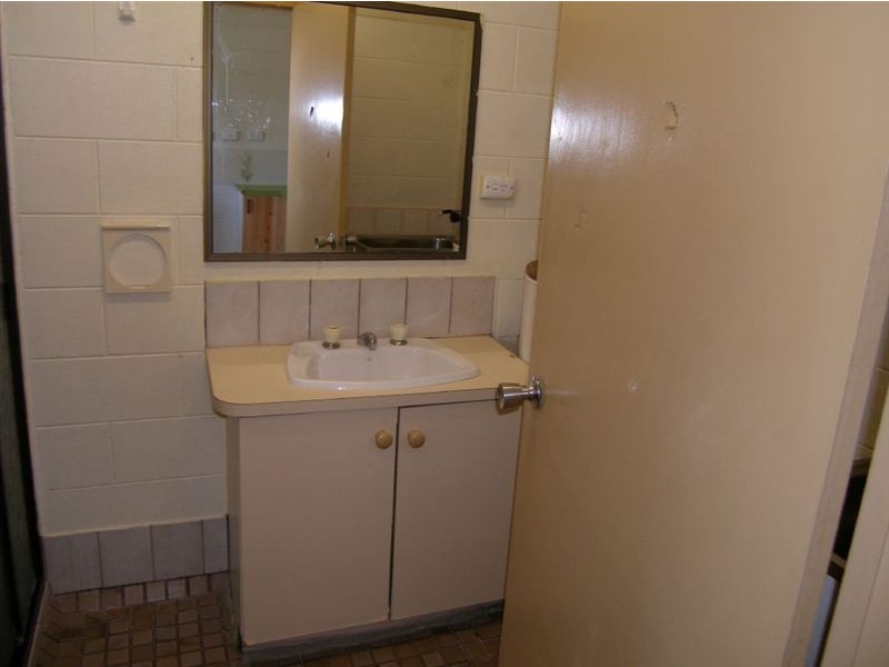 10/20 Palm, Holloways Beach QLD 4878