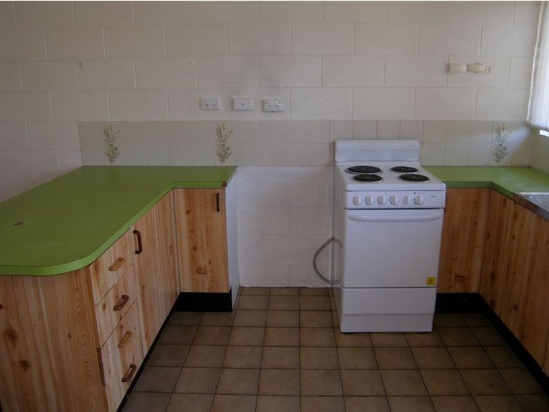 10/20 Palm, Holloways Beach QLD 4878