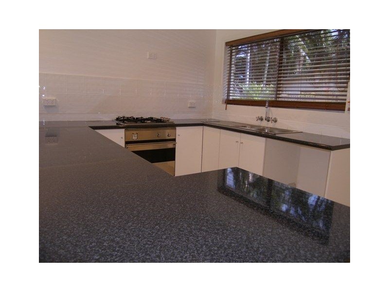 2 Mahogany Street, Holloways Beach QLD 4878