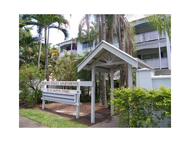 5/35-37 Martyn Street, Cairns QLD 4870